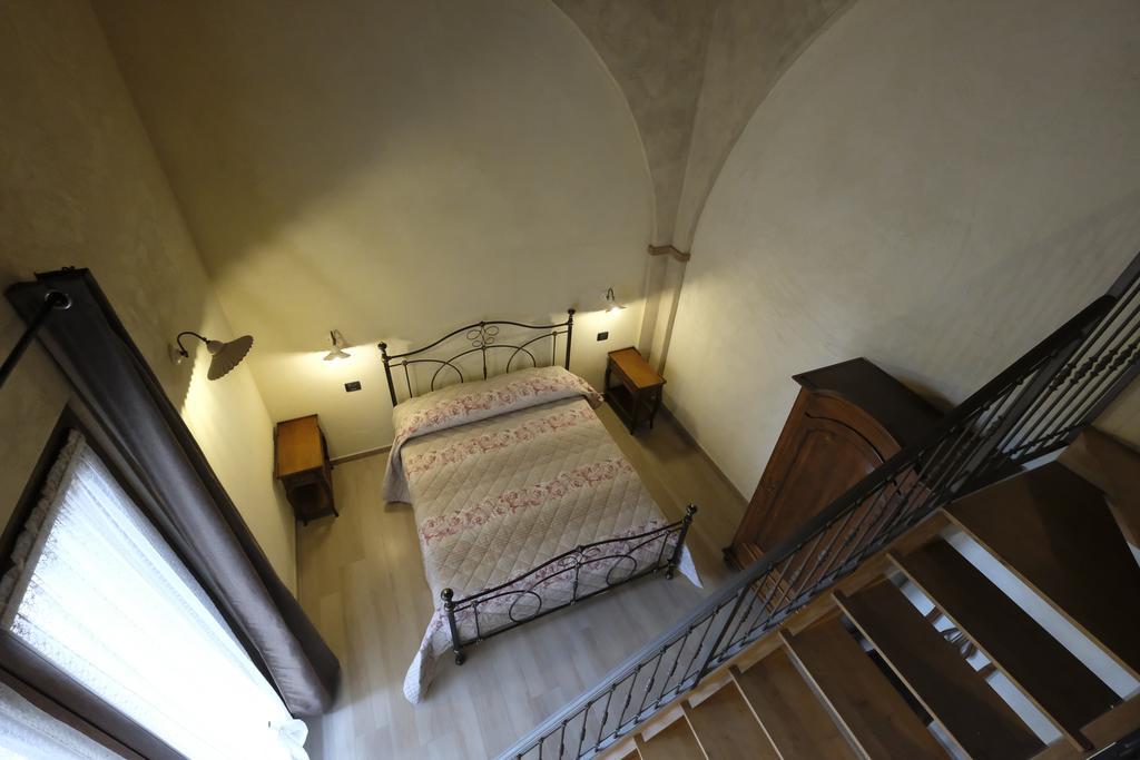 Corte Di Tosina Monzambano Buitenkant foto